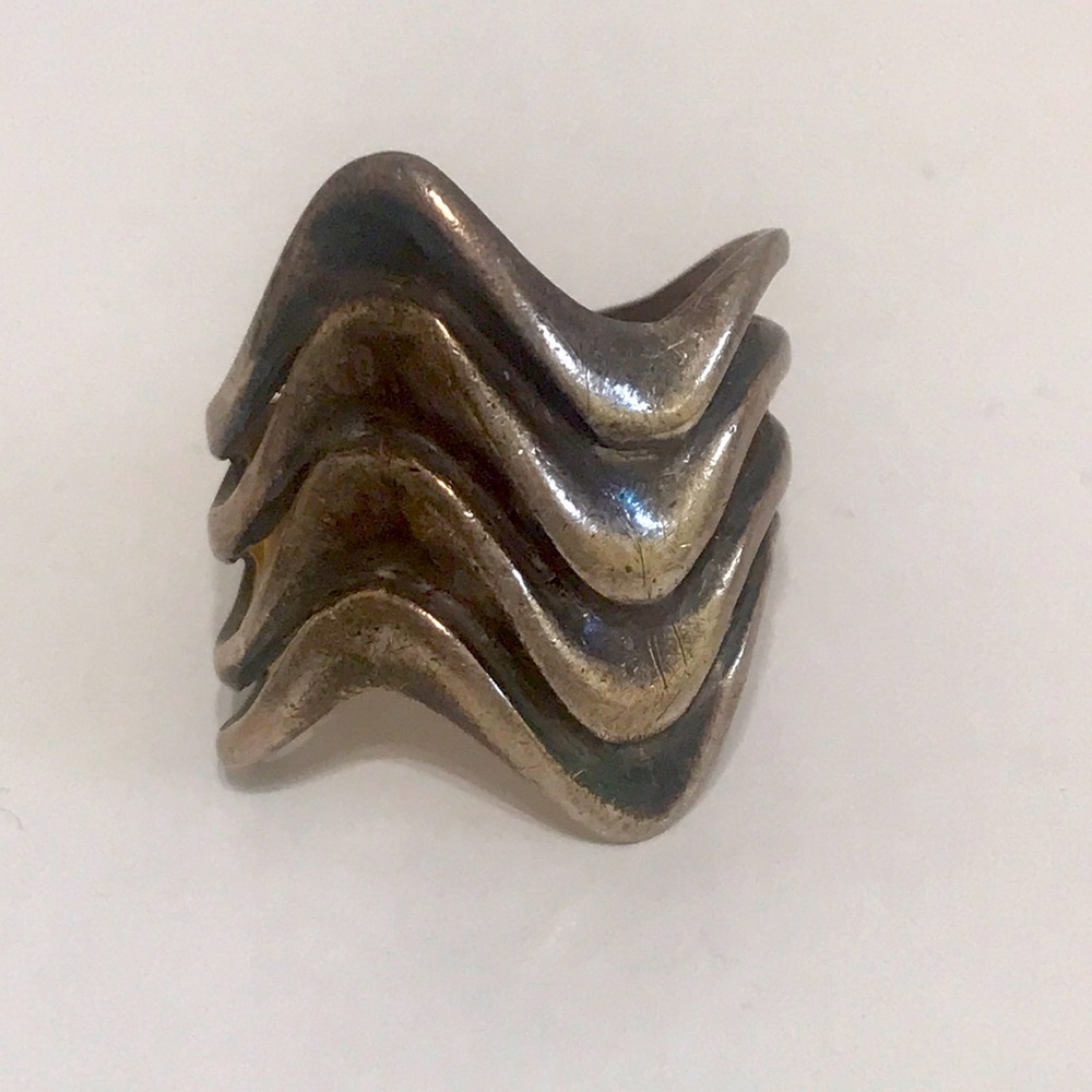 Wavy Sterling Silver Ring Vintage